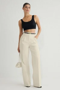 TRENDYOLMİLLA Ecru Pilili Wide Leg/Wide Leg Weaving Pants  Palazzo Pants - Image 3