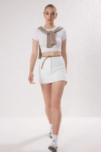 TRENDYOLMiLLA White Arched Mini Weaving Skirt Look Shorts - Image 2