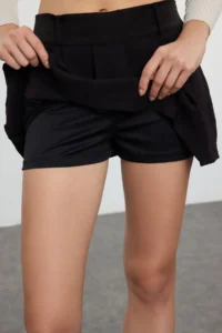 TRENDYOLMiLLA Black pleated Middle Waist Super Mini Weaving Skirt Look Shorts - Image 6
