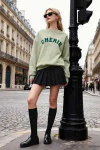 TRENDYOLMİLLA MINT Thick Fleece Inside Slogan Embroidered Oversized/Comfortable Cut Knitting Sweatshirt