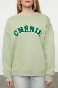 TRENDYOLMİLLA MINT Thick Fleece Inside Slogan Embroidered Oversized/Comfortable Cut Knitting Sweatshirt - Image 4