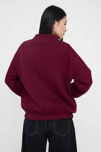 TRENDYOLMİLLA Teen Dark Burgundy Zippered Oversized/Wide Pattern Thick Fleece Inside Knitting Sweatshirt - Image 4