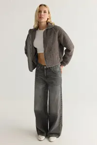 TRENDYOLMİLLA Anthracite Plush Regular/Normal Pattern Weaving Garnili Zippered Thick Knitting Sweatshirt