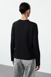 TRENDYOLMİLLA Black-Gray 2 Sets Paket 100% Cotton Crew Neck Regular/Normal Cut Knitting T-Shirt - Image 14