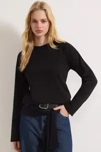 TRENDYOLMİLLA Black-Gray 2 Sets Paket 100% Cotton Crew Neck Regular/Normal Cut Knitting T-Shirt - Image 4