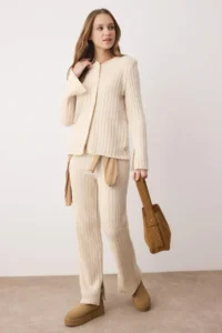 TRENDYOLMİLLA Stone Soft textured Sweater-Pants Knitwear Top and Bottom Set