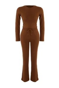 TRENDYOLMİLLA Wardrobe Essentials – Brown slim/Firmed Top and Bottom Set | - Image 5