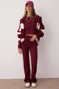 TRENDYOLMİLLA Wardrobe Essentials – Burgundy slim/Fitting Knitting Top and Bottom Set |