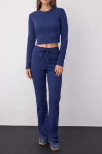 TRENDYOLMİLLA Wardrobe Essentials – Navy Blue slim/Fitting Knitting Top and Bottom Set | - Image 3