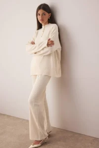 TRENDYOLMİLLA Non-body Selecting Stone Dog collar Button Detailed Sweater-Pants Knitwear Bottom - Top Set - Image 3