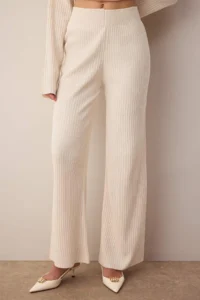 TRENDYOLMİLLA Non-body Selecting Stone Dog collar Button Detailed Sweater-Pants Knitwear Bottom - Top Set - Image 4