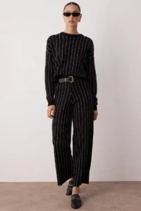 TRENDYOLMİLLA Black Striped smart Sweater-Pants Knitwear Bottom - Top Set - Image 2