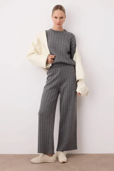 TWOAW26AU00018-GRAY_1