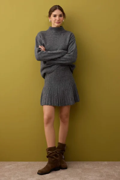 TWOAW26AU00023-GRAY_1