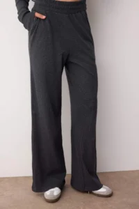 TRENDYOLMİLLA Anthracite wrap Wideleg/Wide Leg Knitting Top and Bottom Set - Image 3