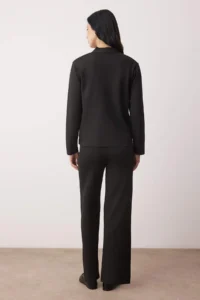 TRENDYOLMİLLA Black V-neck Button Detailed Cardigan-Pants Knitwear Bottom - Top Set - Image 4