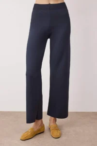 TRENDYOLMİLLA Navy Blue V-neck Button Detailed Cardigan-Pants Knitwear Bottom - Top Set - Image 3