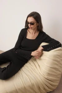 TRENDYOLMİLLA Black Square Neck Bodysuit hugging Knitwear Bottom - Top Set - Image 2