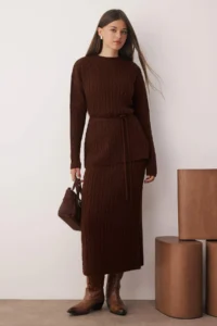 TRENDYOLMİLLA Brown Wide Pattern Sweater-Skirt Knitwear Top and Bottom Set - Image 2