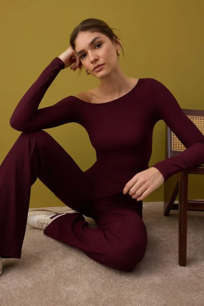 TWOAW26AU00056-BURGUNDY_1