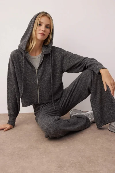 TWOAW26AU00060-GRAY_1