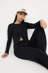 TRENDYOLMİLLA Black buttoned Fitted Crew Neck Flexible Knitting Bottom - Top Set - Image 2