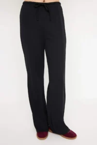 TRENDYOLMİLLA Black buttoned Fitted Crew Neck Flexible Knitting Bottom - Top Set - Image 3