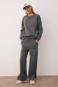 TRENDYOLMİLLA Anthracite Crew Neck Oversized/Wide Cut Top Wide Leg Bottom Knitting Bottom - Top Set