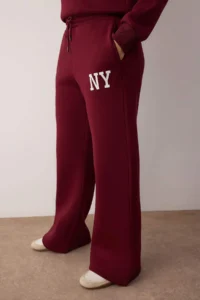 TRENDYOLMİLLA Teen Burgundy Embroidered Dog collar Half Zippered Wideleg/Wide Leg Knitting Tracksuit - Image 3