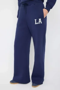 TRENDYOLMİLLA Teen Navy Blue Embroidered Dog collar Zippered Wideleg/Wide Leg Knitting Tracksuit - Image 3
