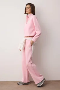 TRENDYOLMİLLA Teen Light Pink Embroidered Dog collar Zippered Wideleg/Wide Leg Knitting Tracksuit - Image 2