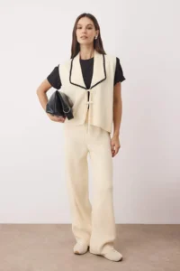 TRENDYOLMİLLA Ecru Vest-Pants Knitwear Bottom - Top Set - Image 2
