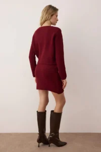 TRENDYOLMİLLA Burgundy Heart Button Detailed Knitwear Bottom - Top Set - Image 4