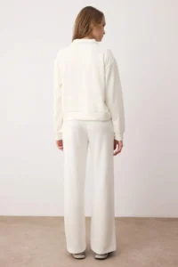 TRENDYOLMİLLA Ecru Regular/Normal Pattern Soft Fabric Knitting Bottom - Top Set - Image 4
