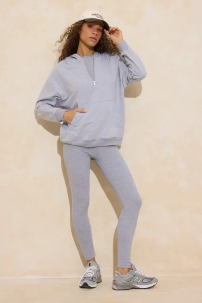 TWOAW26AU00151-GRAY_1