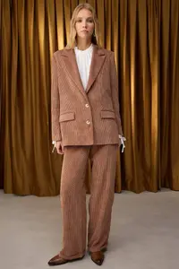 TRENDYOLMİLLA Special Collection Brown Regular/Normal Pattern Ribbed Velvet Blazer Jacket - Image 2