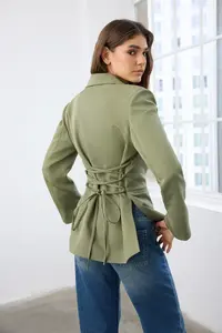 TRENDYOLMİLLA Light Khaki Back Binding Detailed Fitted/Waist Sitting Weaving Blazer Jacket - Image 2