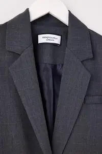 TRENDYOLMİLLA  Special Collection Navy Blue Pocket Detail Checkered Oversized Blazer Jacket - Image 2