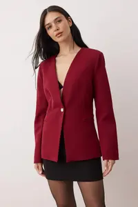 TRENDYOLMİLLA Burgundy Fitted Single buttoned Weaving Blazer Jacket - Image 2