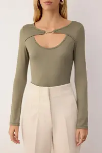 TRENDYOLMİLLA Khaki Fitted Accessory Detailed snaps Flexible Knitting Bodysuit .D.00005 - Image 3