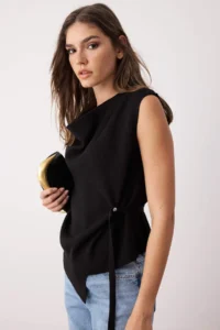 TRENDYOLMİLLA Black Mercerized Look Asymmetric Off-Shoulder Neck Knitwear Thin Blouse - Image 3