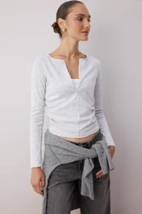 TRENDYOLMİLLA Gray Melange Fitted Double Look Half Zippered Double Layer Knitting Blouse
