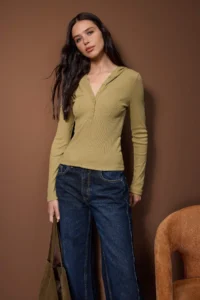 TRENDYOLMİLLA Khaki Hooded Ribbed buttoned Fitted Knitting Blouse - Image 2