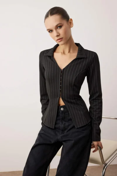 TWOAW26BZ00038-BLACK_1