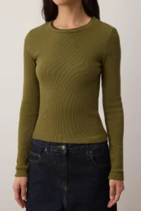 TRENDYOLMİLLA Oil Green Double Layer Crew Neck Ribbed Flexible Knitting Blouse - Image 3