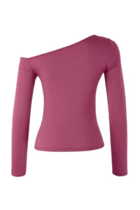 TRENDYOLMİLLA Dusty Rose Fitted Low Shoulder Accessory Detailed Asymmetric Collar Flexible Knitting Blouse - Image 6