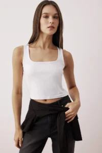 TRENDYOLMİLLA Black-White 2 Sets Package Binding Detailed Flexible Knitting Blouse - Image 3