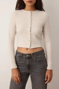 TRENDYOLMİLLA Beige Regular/Normal Pattern Crop Button Detailed Brushed Pointel Flexible Knitting Blouse - Image 3