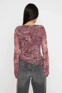 TRENDYOLMİLLA Teen Shawl Patterned Boat Neck Asymmetric Detailed Fitted Flexible Knitting Tulle Blouse - Image 4