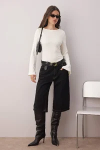 TRENDYOLMİLLA Ecru Fitted Boat Neck Soft fabric Long Sleeve Flexible Knitting Blouse - Image 2